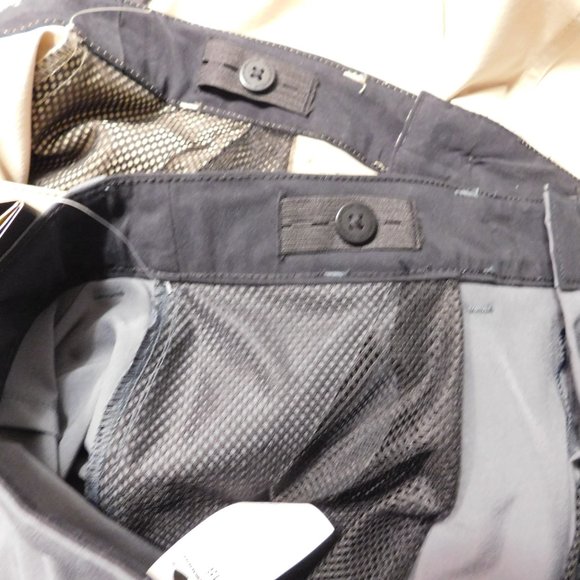 Under Armour Amphibious Shorts Boys Two Pairs Size 18 BRAND NEW - Picture 7 of 11